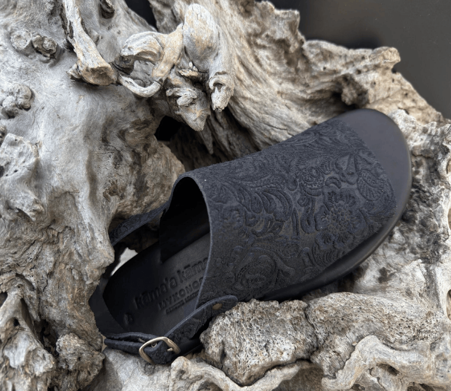Pnoe Floral Leather Sandals